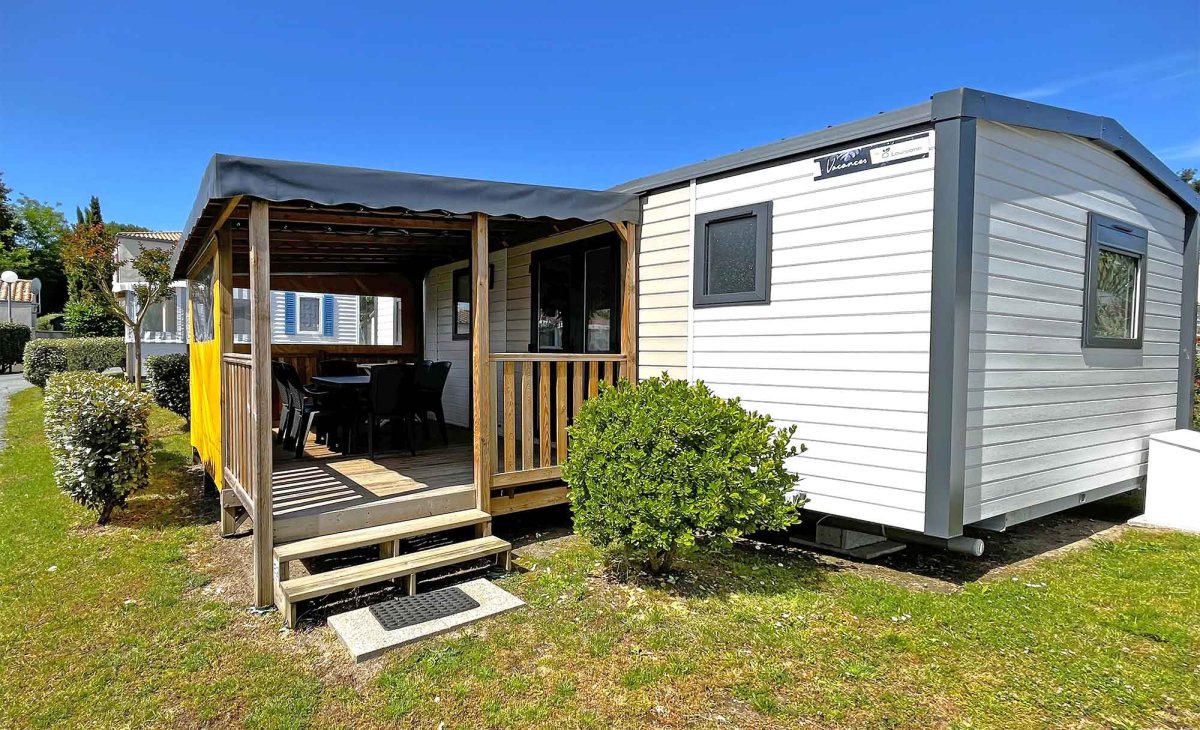 Premium Family 3-bedroom mobile home for 6 people | Camping*** La Chênaie mobile home rental La Palmyre France